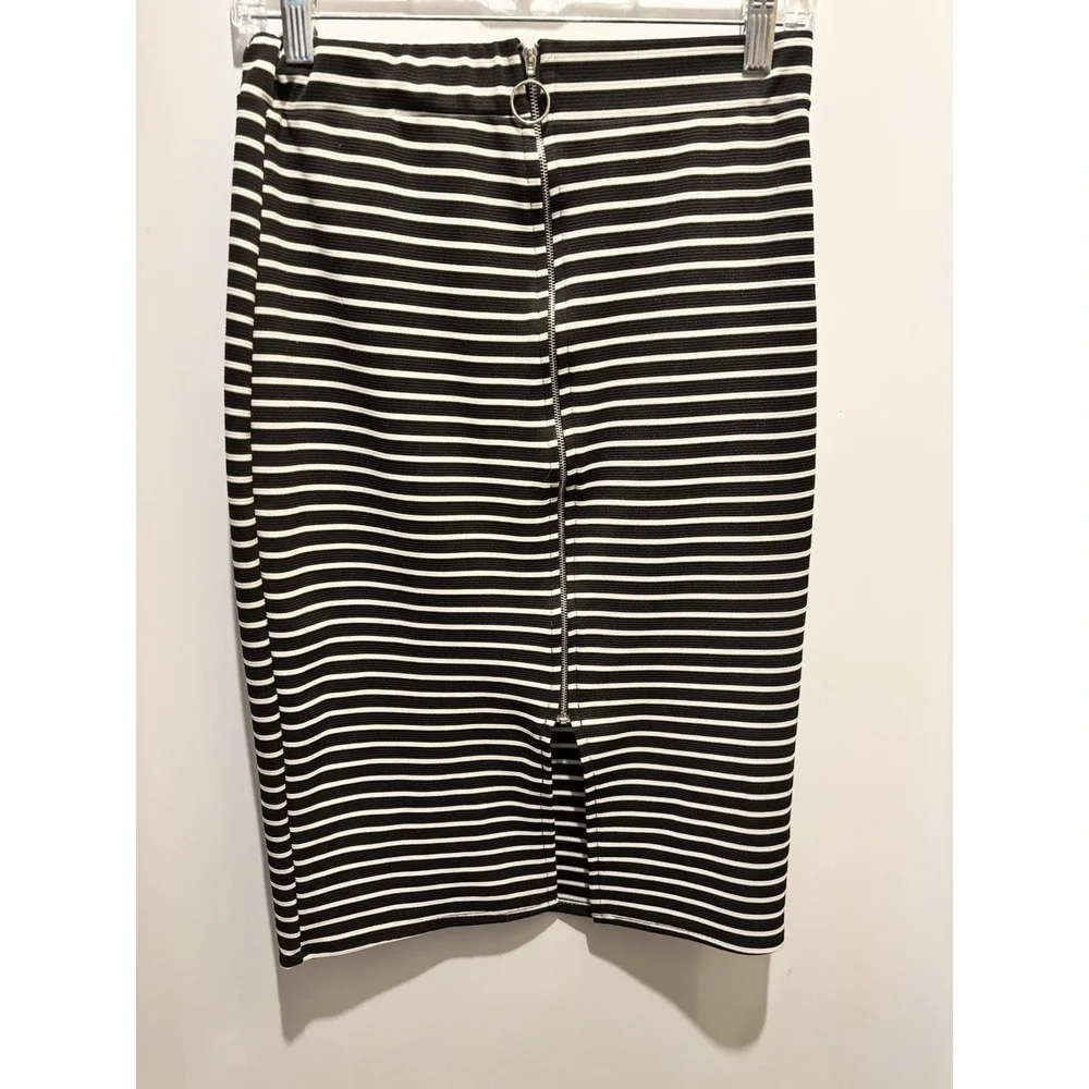 Myth‎ Brand Black & White Striped Skirt Women's Size Medium